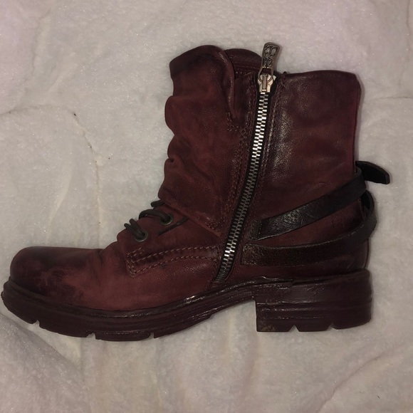 AS9.8 Boots Saintec - Picture 3 of 6